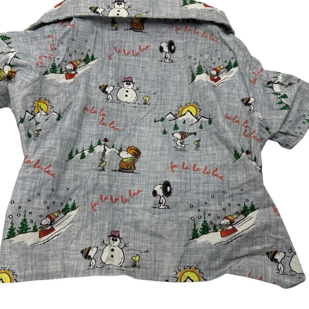 Good Threads Snoopy Christmas Dog Shirt L